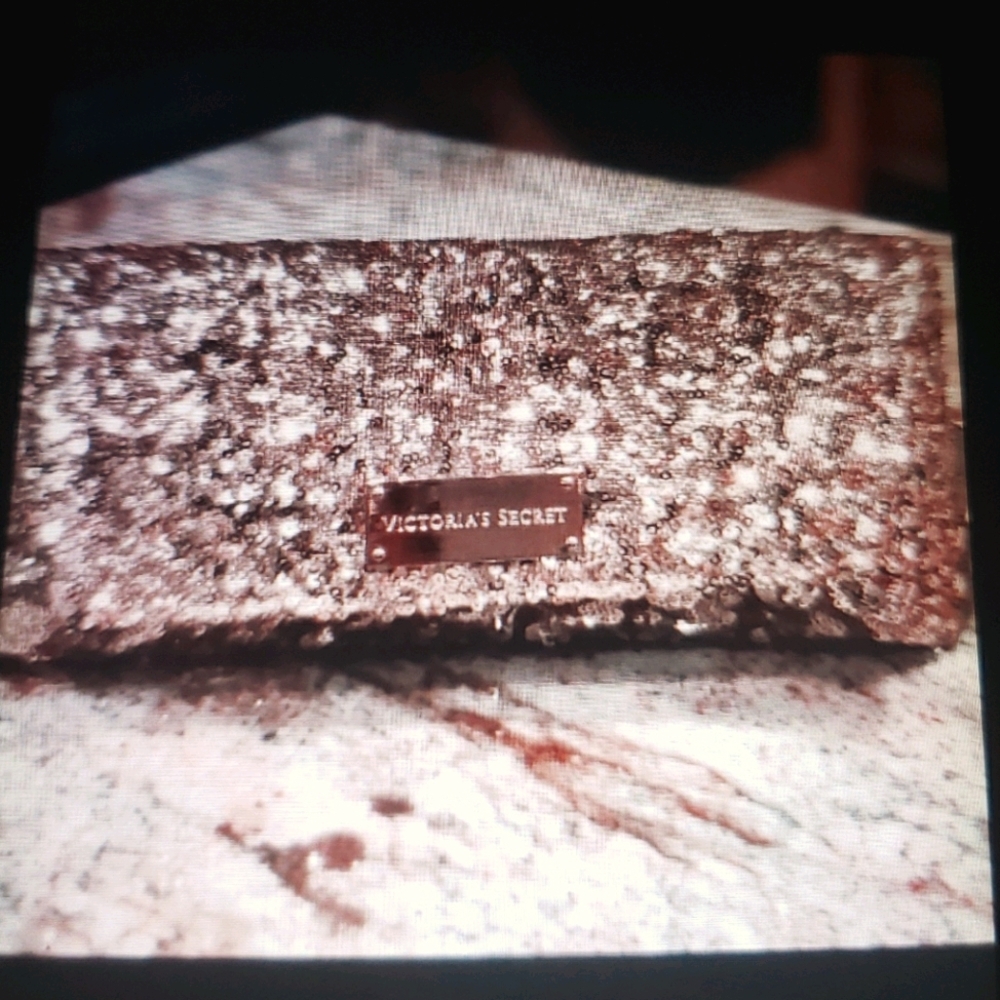 VICTORIA SECRET FOLDABLE COSMETIC OR CLUTCH BAG